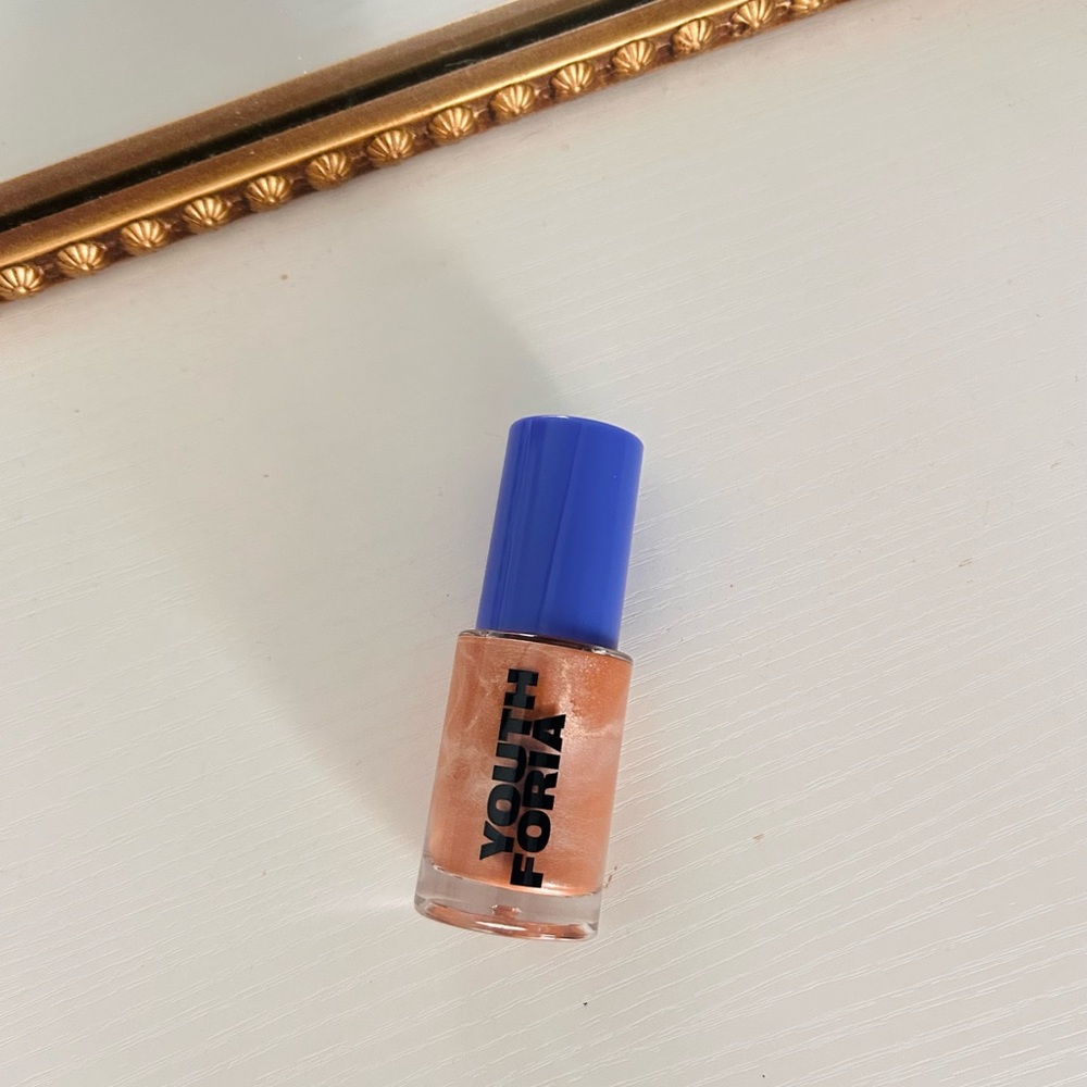 NEW Datenight liquid skin enhancer in Bronzy